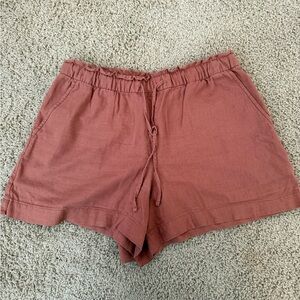 GAP Rust Shorts
